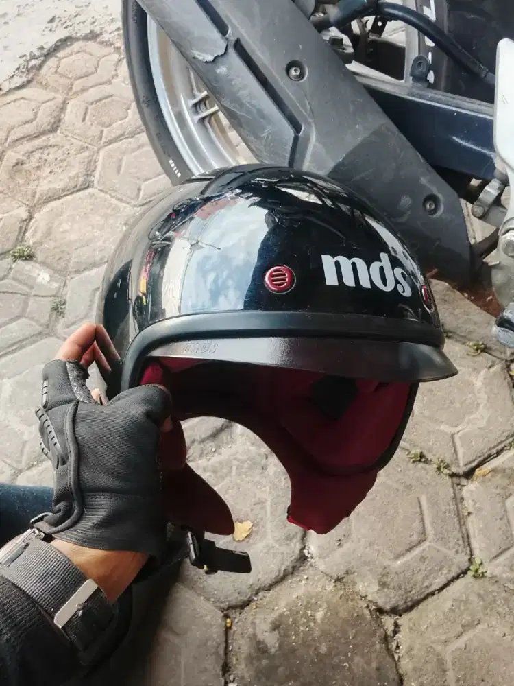 helm mds magnum size L