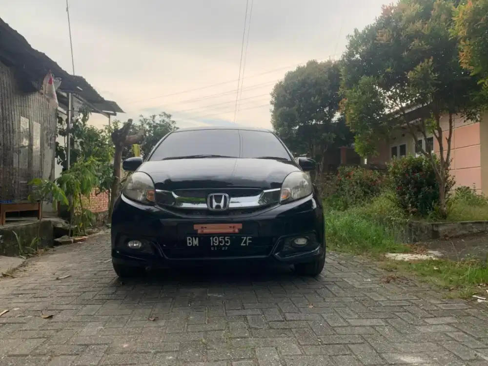 Mobilio 2017 M/T