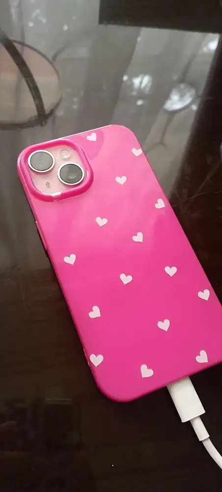 IPHONE 15 128 gb pink