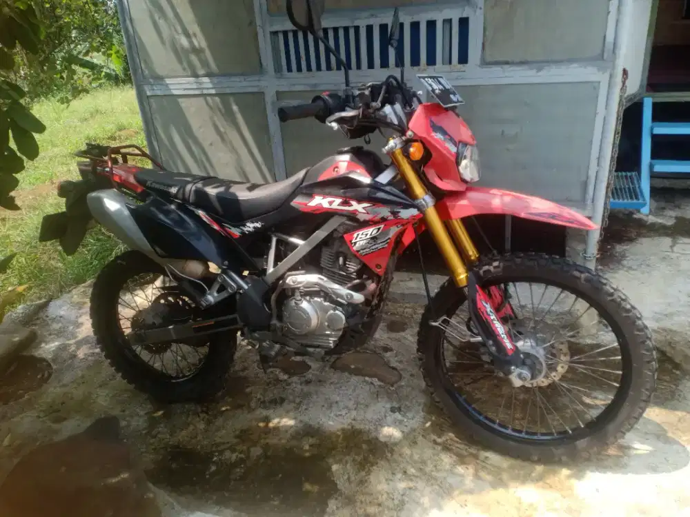 Jual Kawasaki trail KLX,tipe BF Xtrem.