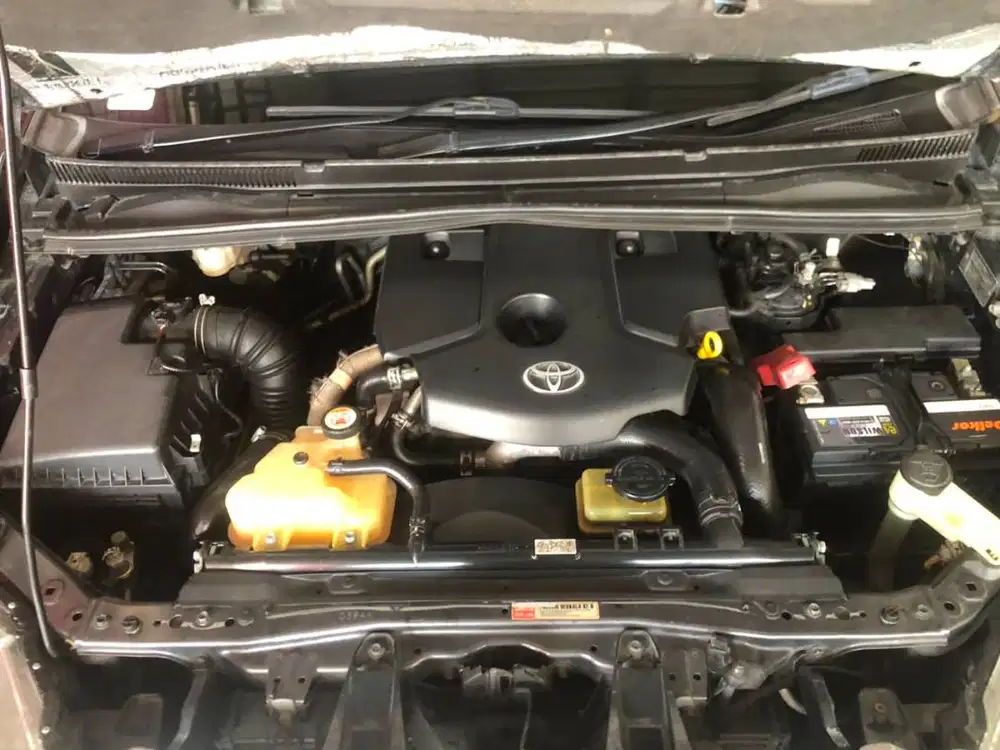 Di jual cepat, Innova Reborn type V 2.4 2018 Diesel Matic