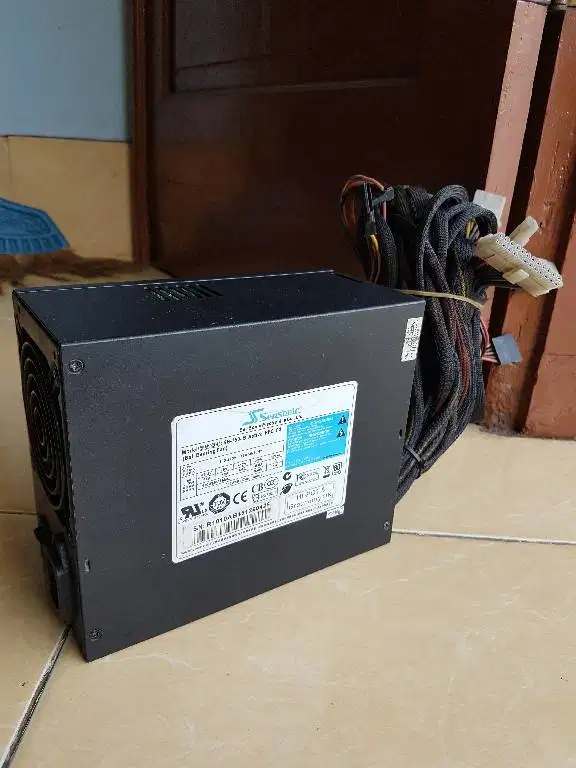 PSU Seasonic SS-750JS 750w 80+ 2x8 dan 2x6 pin vga