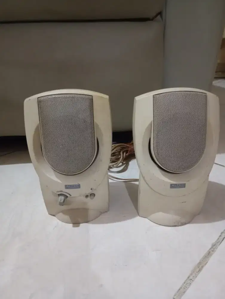 Speaker aktif Altec Lansing AVS200