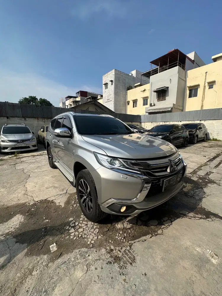 Mitsubishi Pajero Sport Dakar Sunroof Matic 2016 Murah