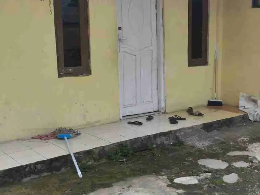 Di jual Rumah di Bogor ( Leuwiliang )di belakang  Gacoan