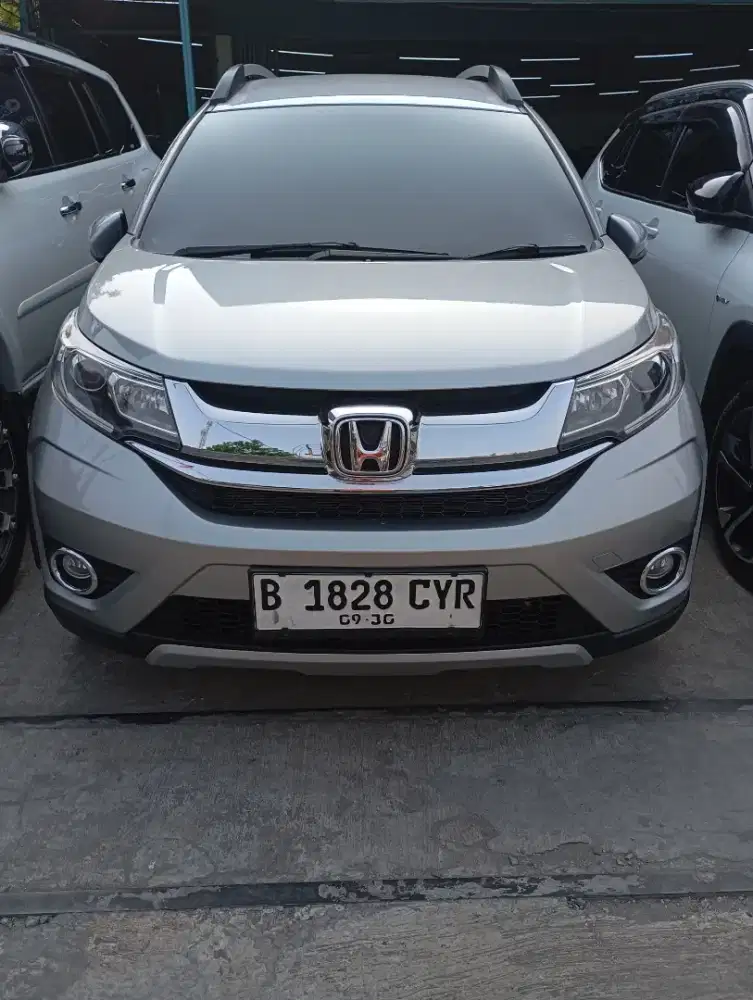 Honda BRV 1.5 E CVT 2018 Abu-abu
