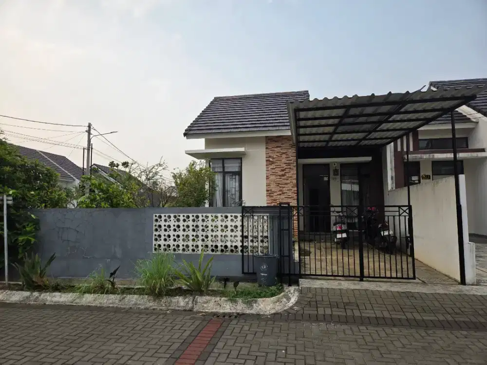 Disewakan/Dijual rmh 1.5lt hoek diBukit Cimanggu akses toll&statsiun