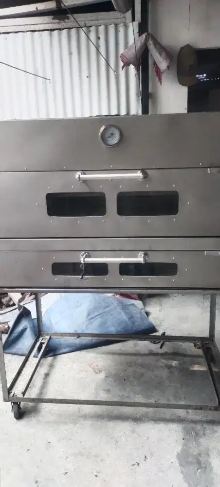 Oven gas bolu kukus