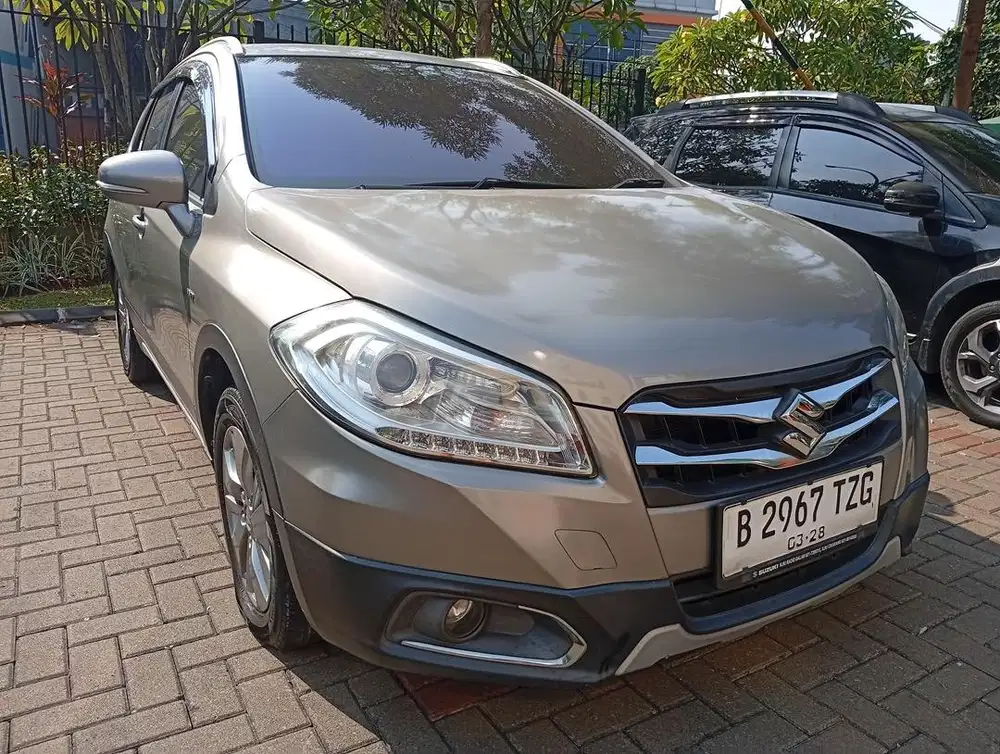 Suzuki Sx4 scroos manual 2016 mulus