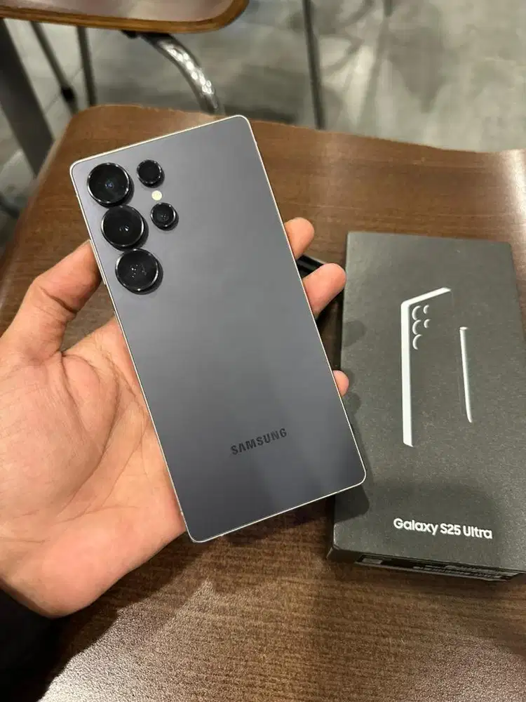 Samsung S25 Ultra 12/256GB Sein