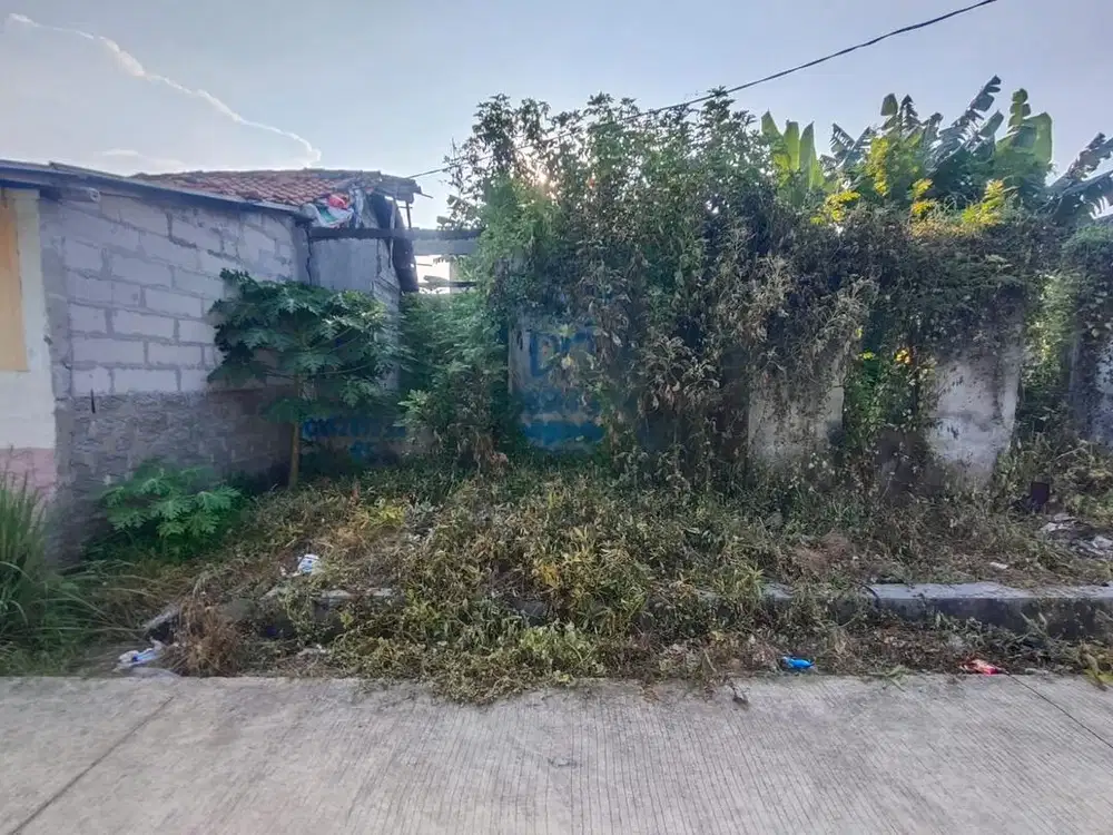 Rumah atau tanah kaveling di Perumahan Citra Permata Regency