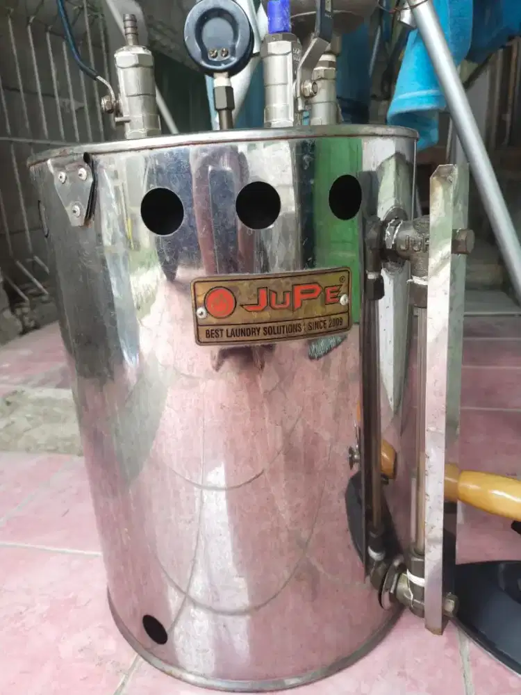 DIJUAL MESIN Boiker Setrika uap Laundry