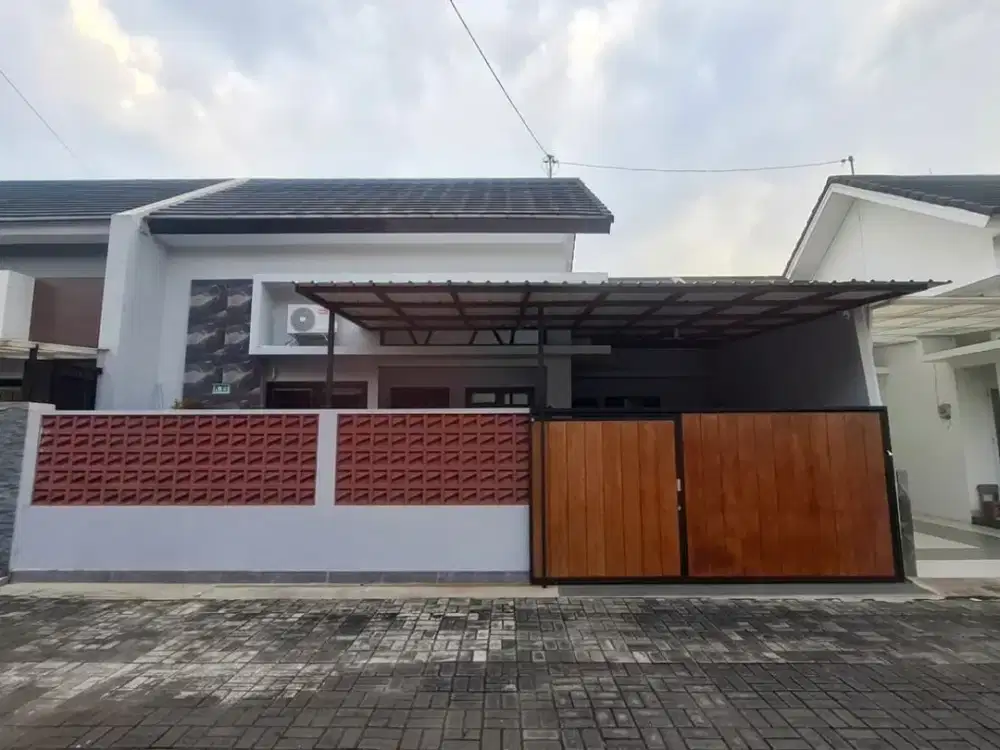 Rumah Bagus Minimalis di Perumahan One Gate System, Baturan