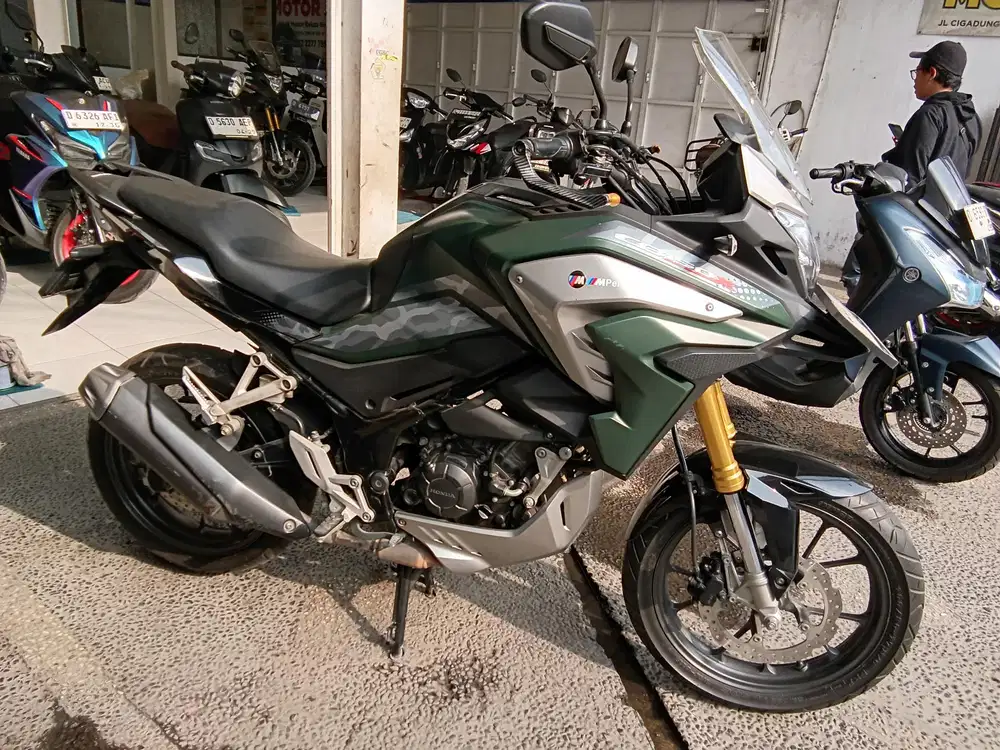 Honda CB 150X Tahun 2023