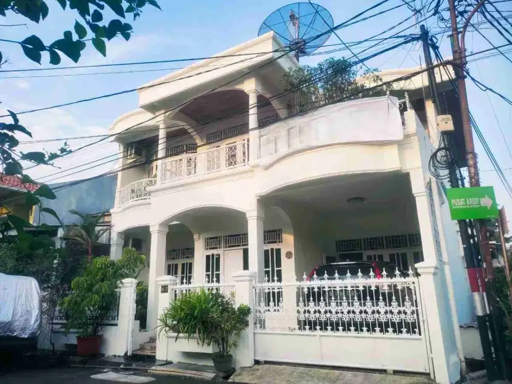 Dijual Cepat Rumah Terawat Mewah Siap Huni Duren Sawit