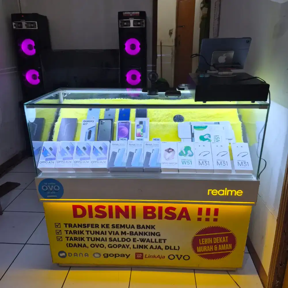 Etalase Realme
Mulus lampu nyala semua
Kunci² ada smua