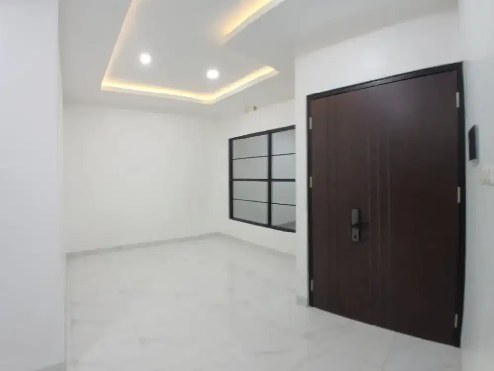Dijual Rumah 3 Lantai Daerah  Pesanggrahan