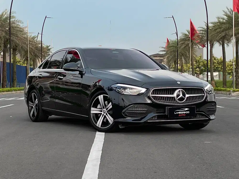 MERCEDES BENZ C200 AVG 2.0 TURBO FACELIFT 2023 W206 LOW ODO HITAM 13RB