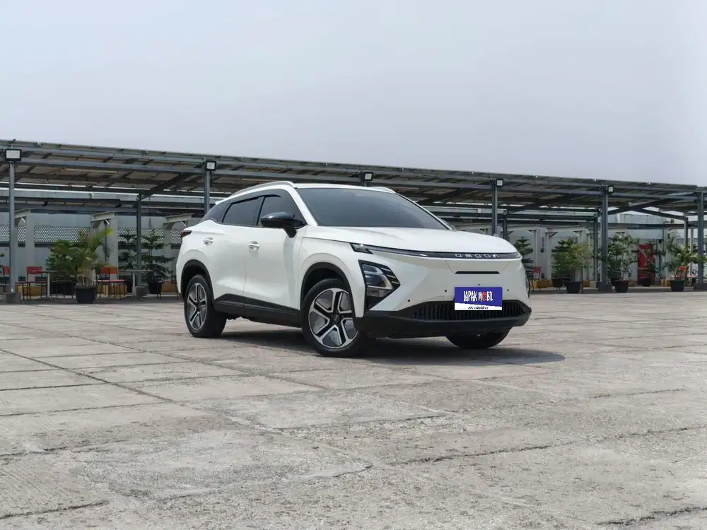 Chery Omoda E5 EV 0.0 AT Listrik 2024 Putih KM 53RB