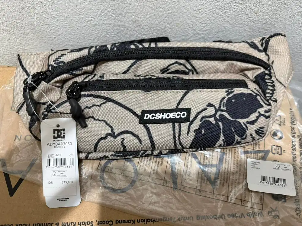 Waist bag DC / tas selempang