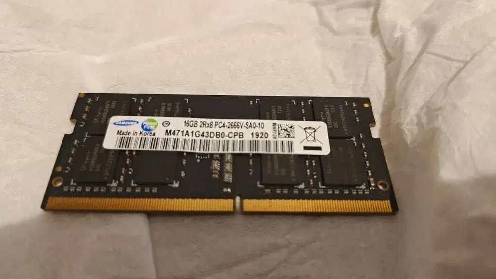 16GB RAM SODIMM 2666Mhz (PC4-21300) laptop memory