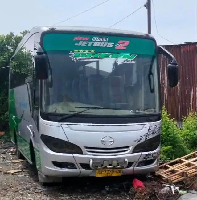 HINO FB 130 MEDIUM BUS THN 2013