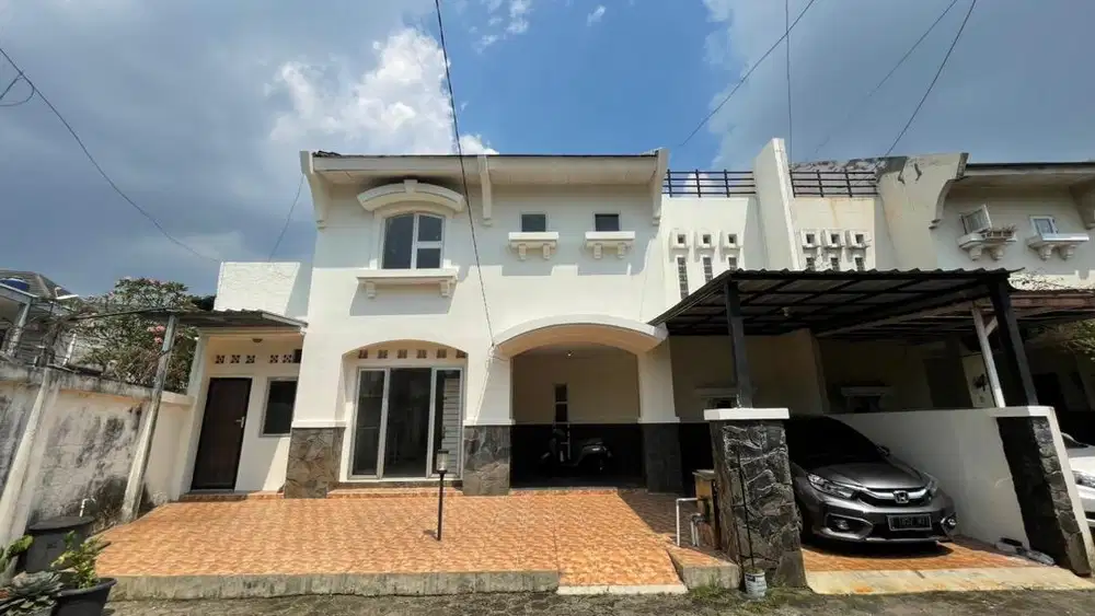 RUMAH EKSKLUSIF CIPUTAT- DEKAT MRT LEBAK BULUS (MEPET JAKSEL)
