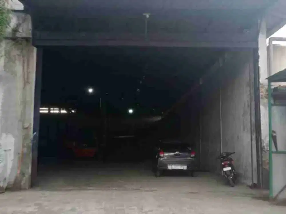 DIJUAL KOMERSIAL TERMURAH
GUDANG SIAP PAKAI Di Jalan Raya Boboh,Menganti, Gresik.