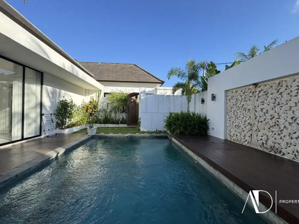 LEASEHOLD | 2-BEDROOM MODERN TROPICAL VILLA NEAR SEMINYAK BEACH