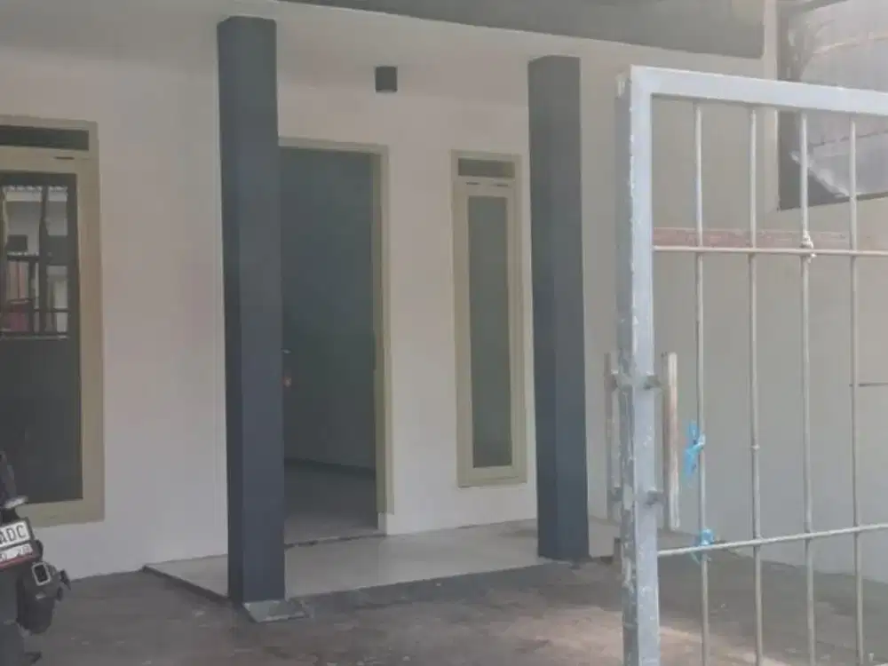 Dijual Rumah Di Cluster Cempaka Komplek Adipura