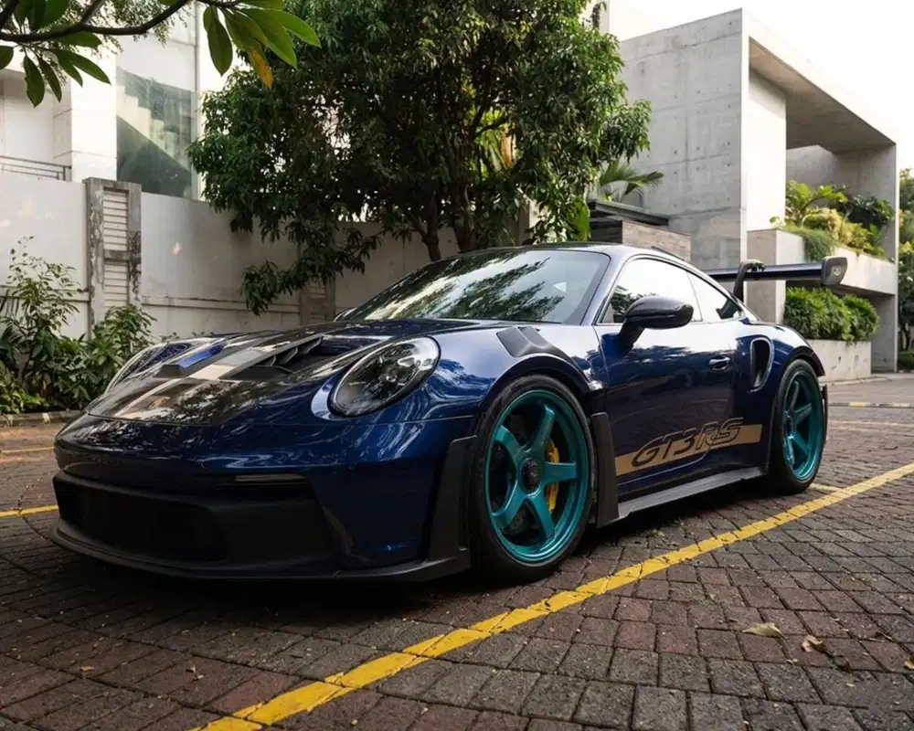 Porsche 911 GT3 RS Weissach Package
992.1 2024