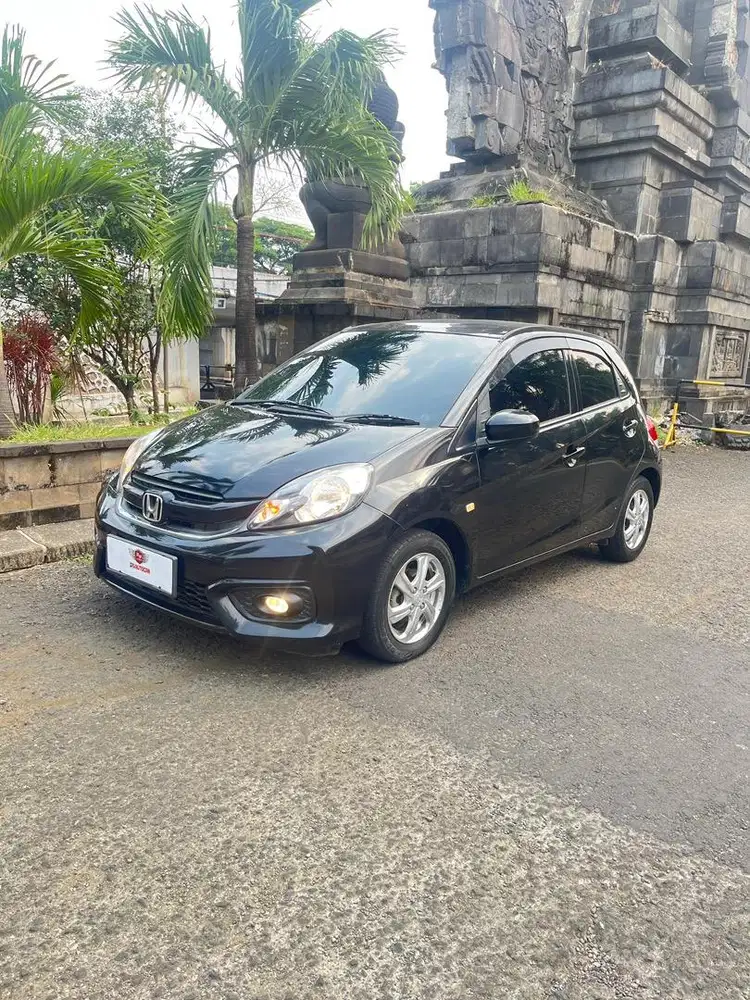 Brio E 2018 AT cash termurah