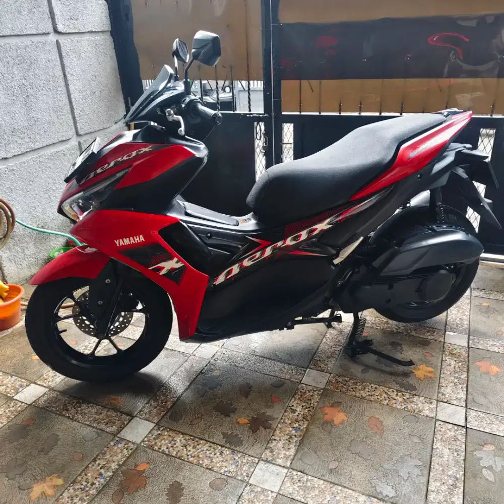 YAMAHA AEROX 155 CONNECT (LIKE NEW) - MERAH HITAM - TANGAN PERTAMA