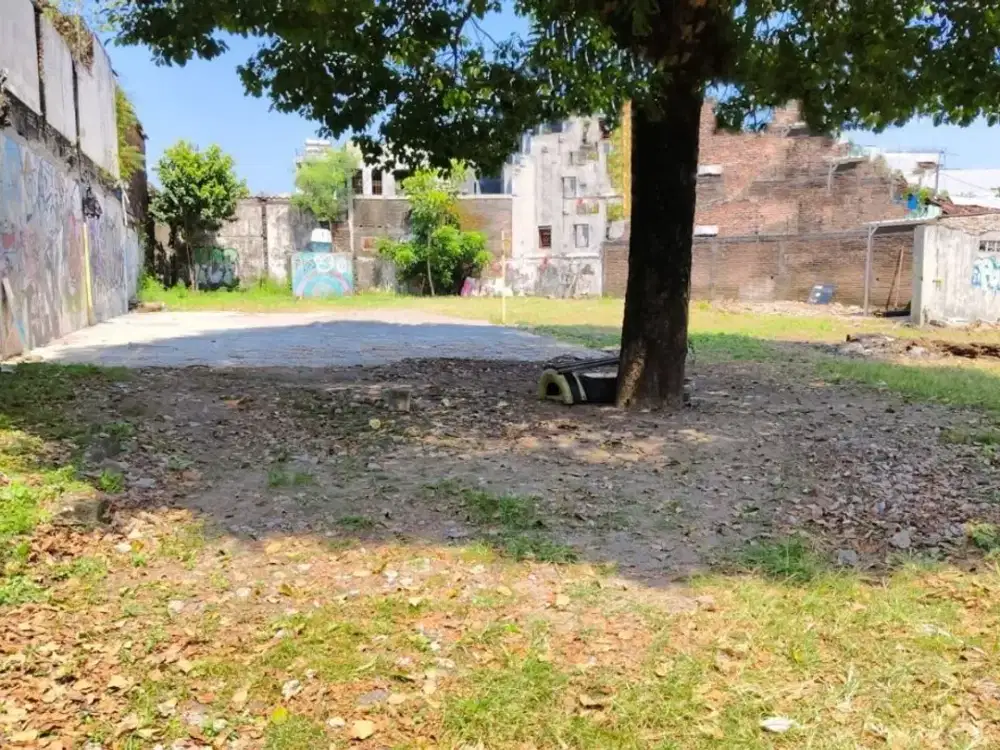 Tanah Pekarangan Tengah Kota Solo Siap Bangun