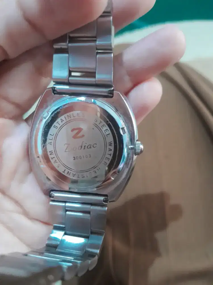 Jam tangan zodiac 300103