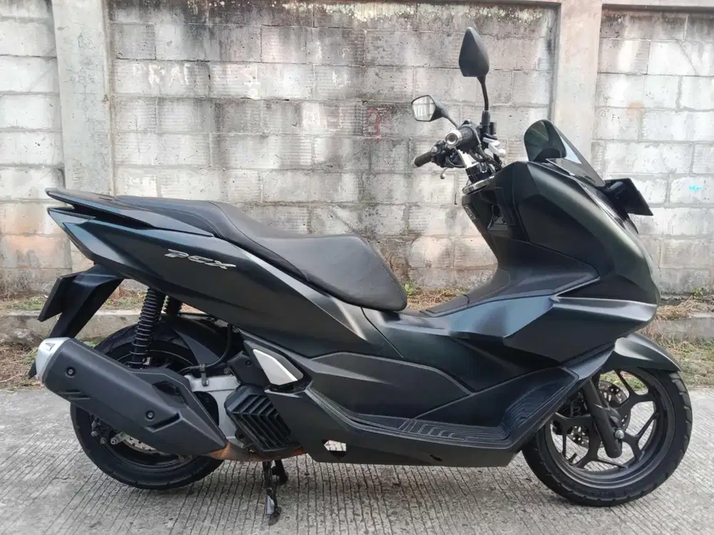 Honda PCX 160 CBS th 2022 cash/kredit