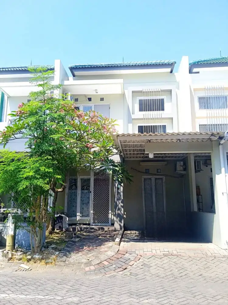 Dijual Rumah Sukolilo Dian Regency 2 Lantai Minimalis Terawat