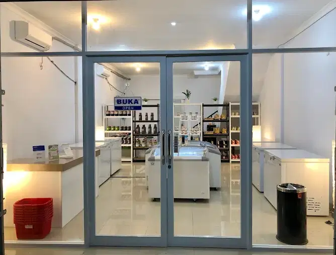 Dicari karyawan pria toko daging frozen (halal)