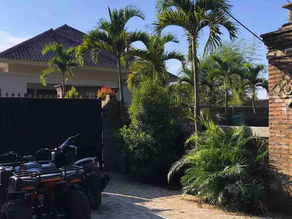 Villa Konsep Bali di Ngrayudan, Jogorogo dekat Sendang Kaputren & Soloondo