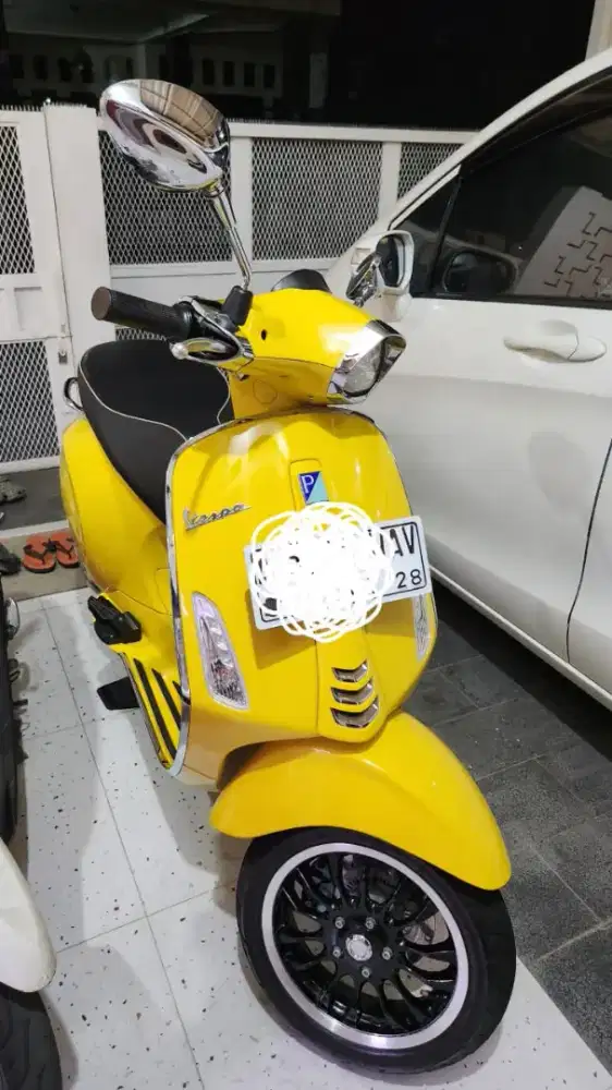 Vespa Sprint i gets 150 facelift ABS th 2023
