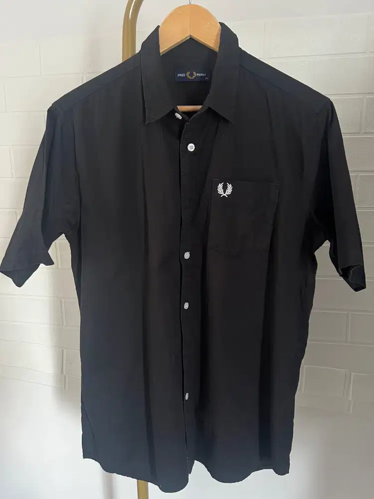 Fred Pery Kemeja lengan pendek original mulus