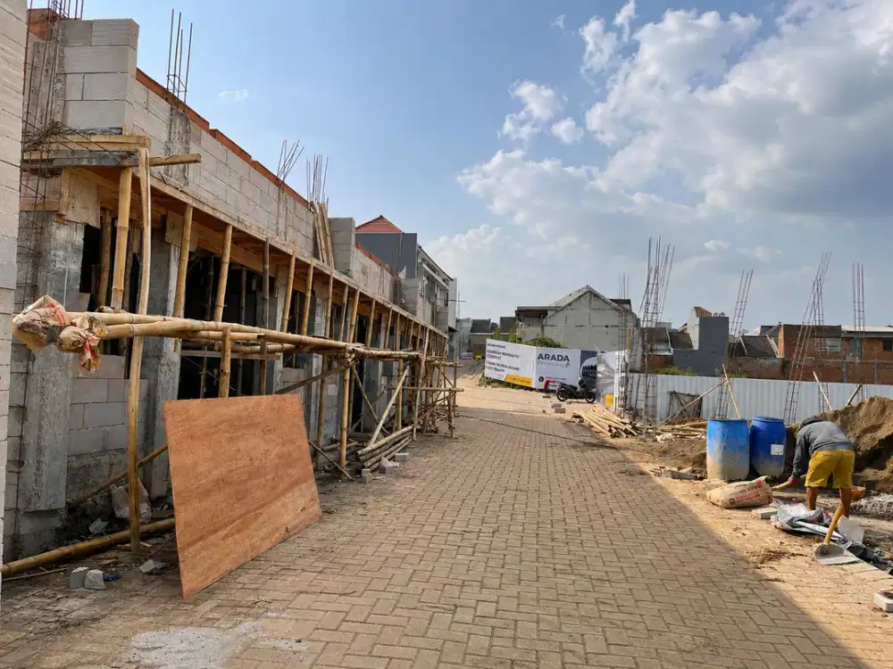 Rumah Kost Kota Malang 10 Kamar Fully Furnished Merjosari