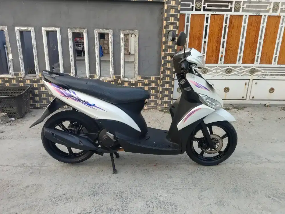 Yamaha Mio J tahun 2012 plat 2030 pajak hidup mesin halus siap pakai