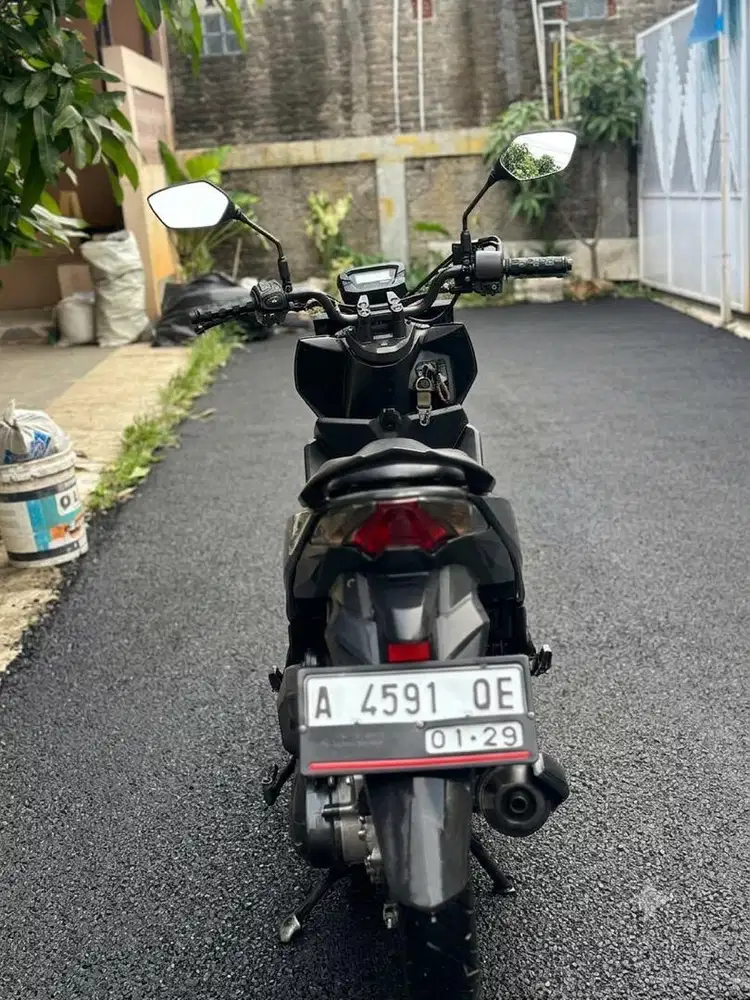 Jual Motor Honda Beat Street Low KM