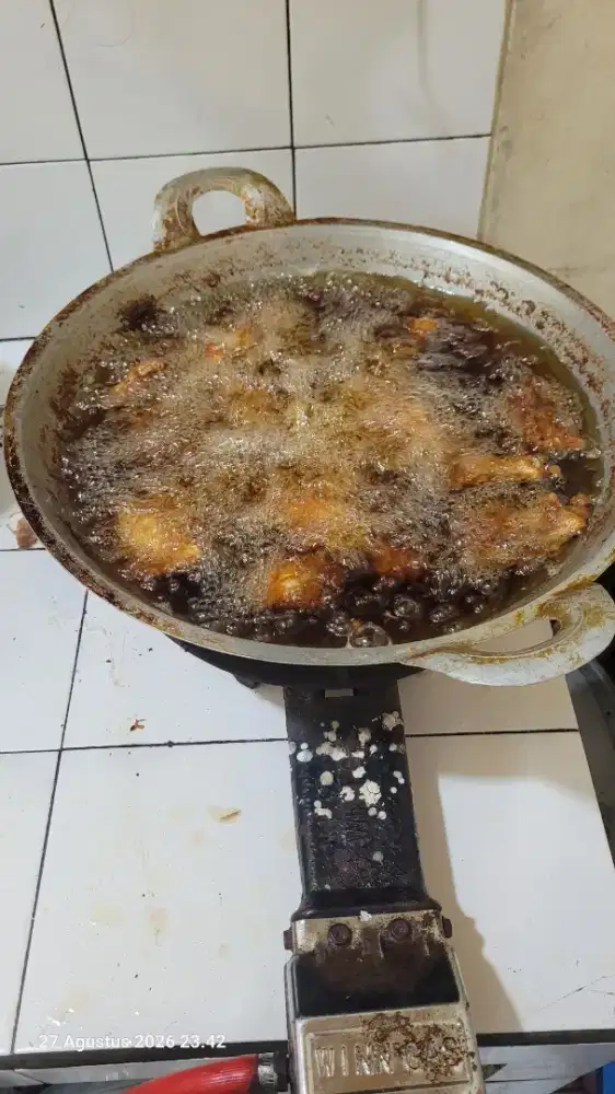 LOWONGAN KERJA DI AYAM GORENG