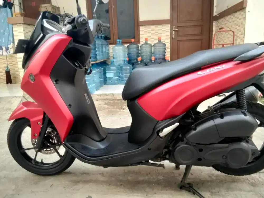 YAMAHA LEXI TAHUN 2018 MESIN OK
