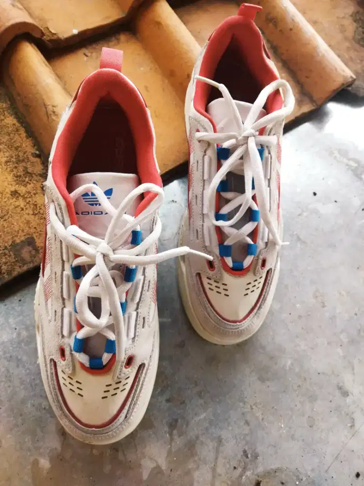 Adidas ADI2000 - Uk44 - New (Tanpa Dus)