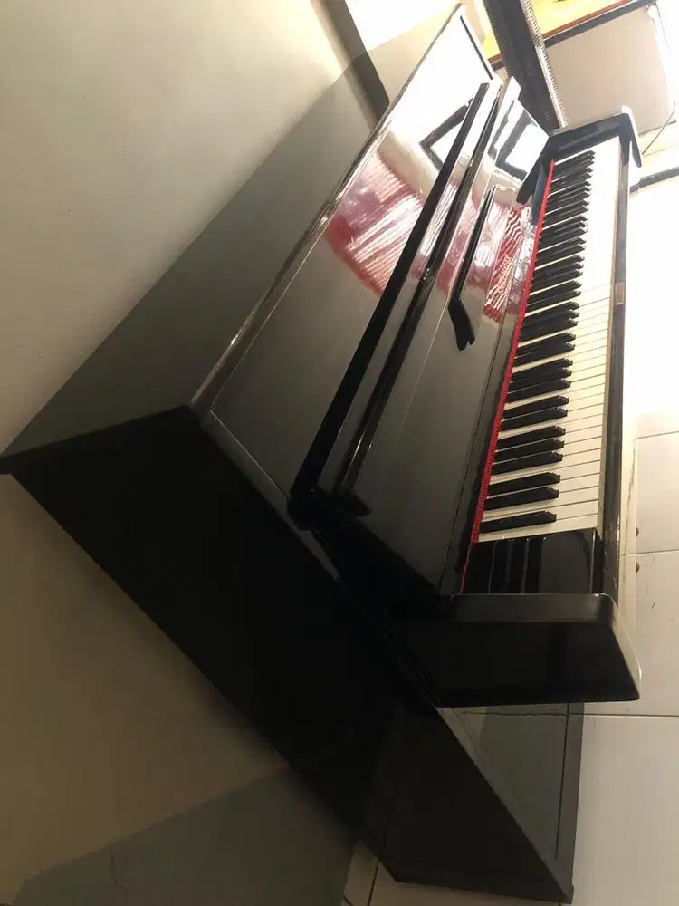 PIANO AKUSTIK KLASIK steinmeyer 3 pedal hitam glossy Jual Cepat Murah