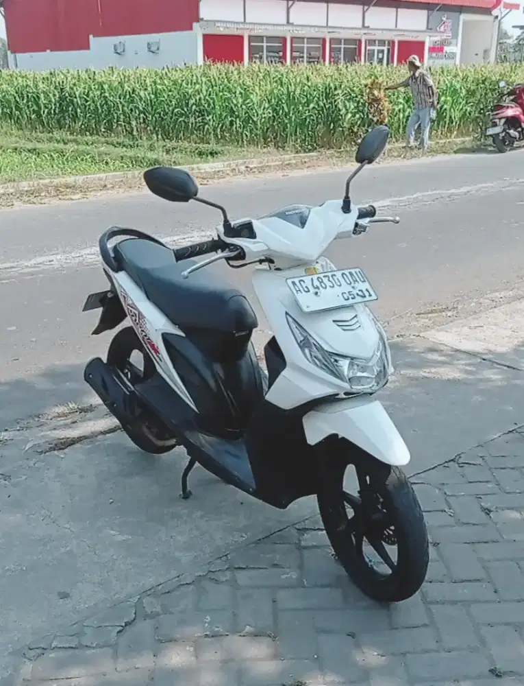 Dijual honda beat th 2011 AG blitar lengkap