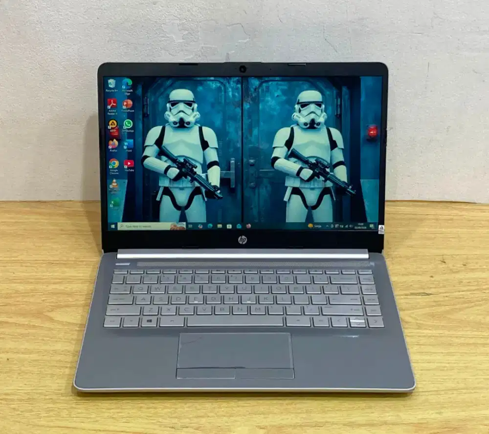 Laptop HP 14s-dk0xxx Prosesor AMD A9 9425 Radeon R5 RAM 4GB SSD 240GB